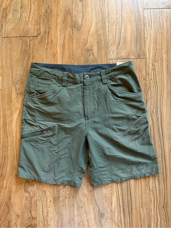 Other - Patagonia Quandary shorts 8"
